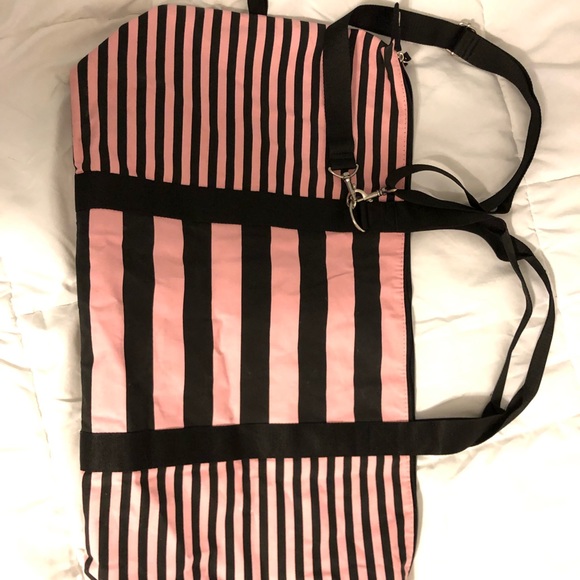 Victoria Secret Travel Bag - Picture 6 of 6